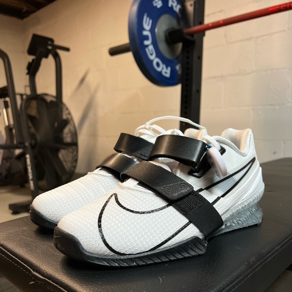 Nike Romaleos 4 (Brand New)